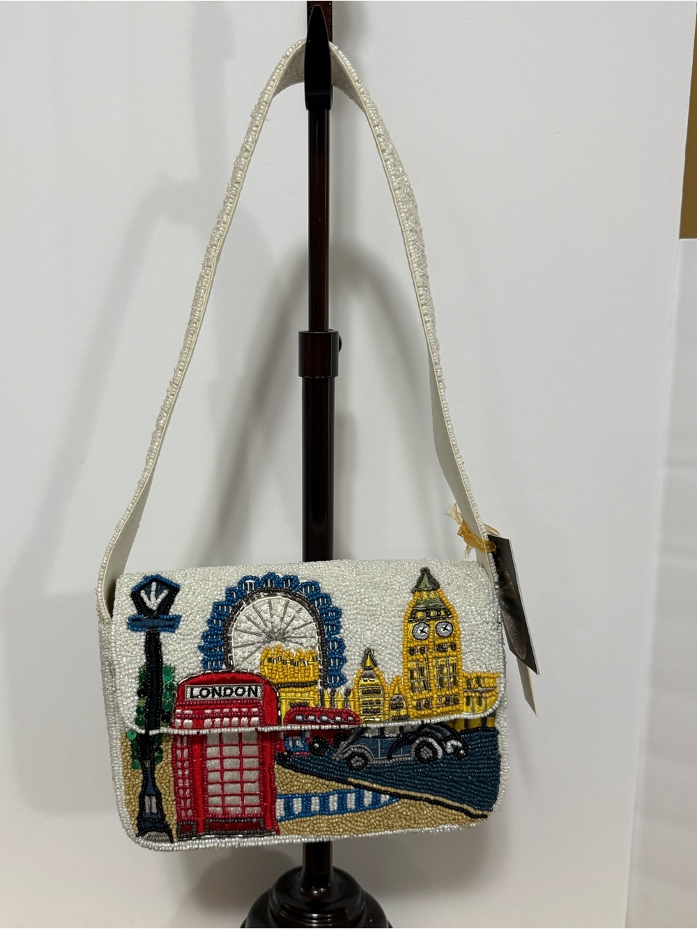 New For Fall White Beaded London Scene Shoulder Bag Viral NWT